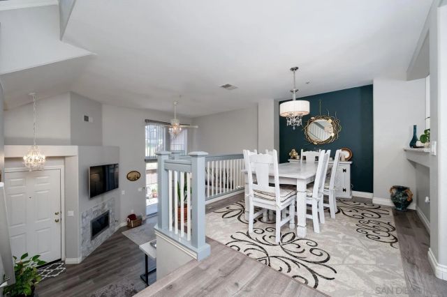 10260 Wateridge Circle 219, San Diego, CA 92121