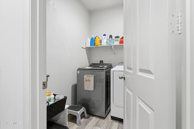 5101 W Avenue J5, Lancaster, CA 93536