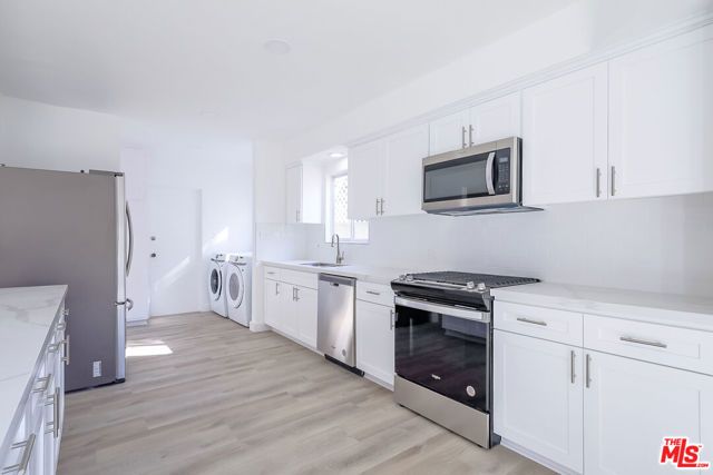 823 S Detroit Street 4, Los Angeles, CA 90036