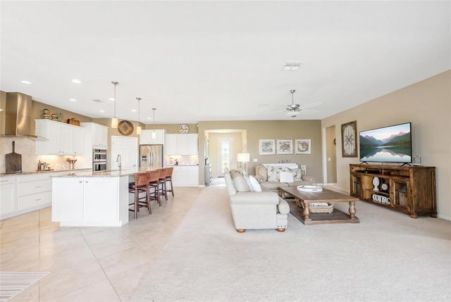 9186 SW 70TH LOOP, Ocala, FL 34481