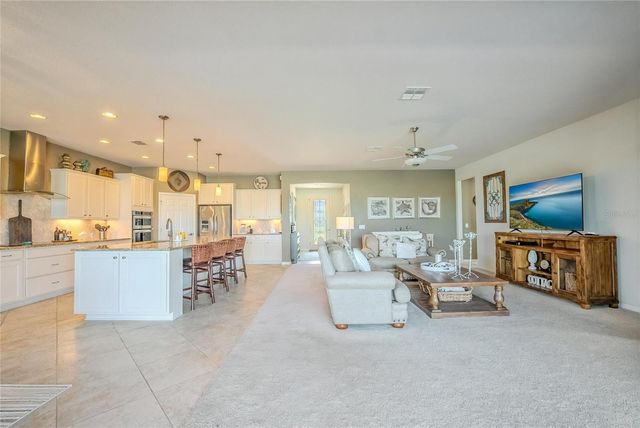 9186 SW 70TH LOOP, Ocala, FL 34481