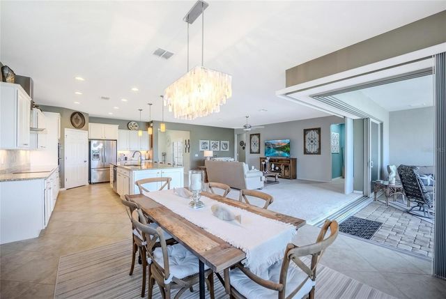 9186 SW 70TH LOOP, Ocala, FL 34481