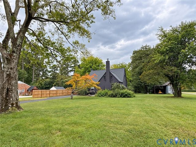 518 Central Ter, Hopewell, VA 23860