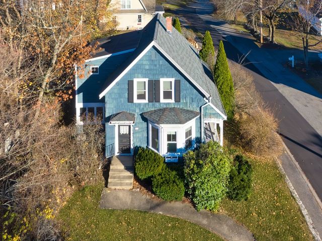31 Marion St, Natick, MA 01760