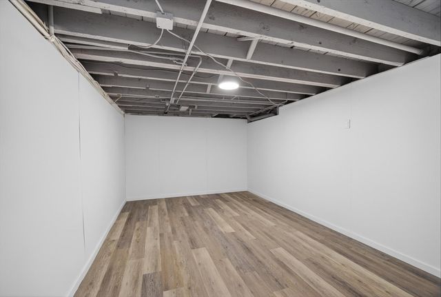 17 Hazel St, Fitchburg, MA 01420