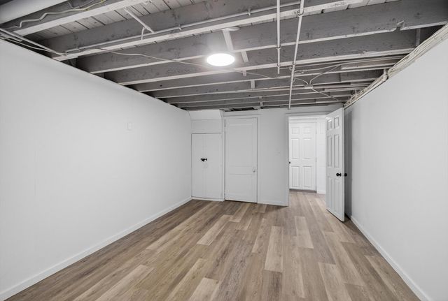 17 Hazel St, Fitchburg, MA 01420