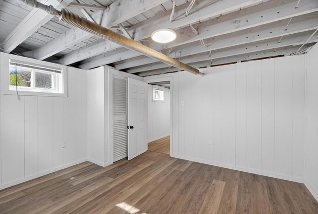 17 Hazel St, Fitchburg, MA 01420