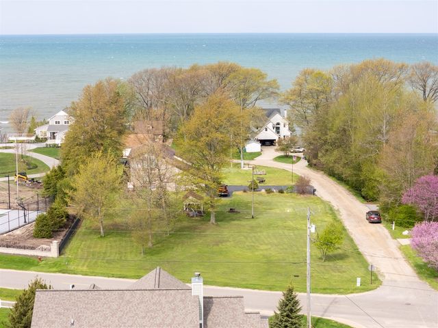 0 Beachview Drive, South Haven, MI 49090