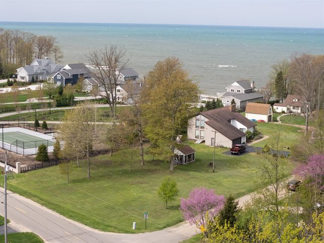 0 Beachview Drive, South Haven, MI 49090