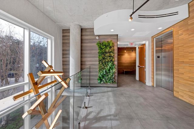 525 E JACKSON STREET 402, Orlando, FL 32801