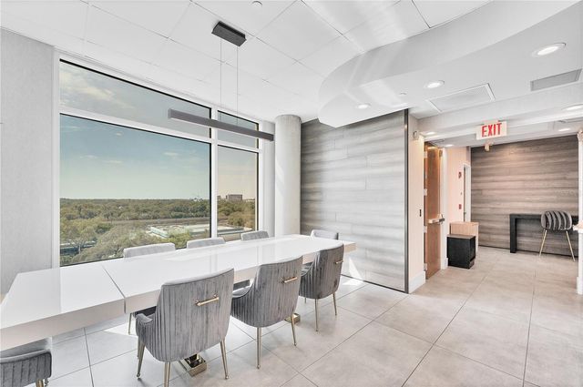 525 E JACKSON STREET 402, Orlando, FL 32801