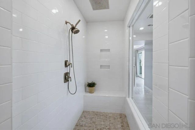 6682 Elegante Way, San Diego, CA 92130