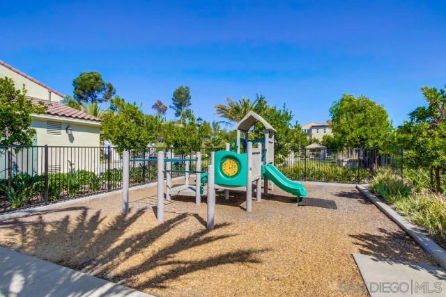 6682 Elegante Way, San Diego, CA 92130