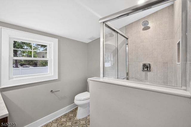 73 Farley Ave, Fanwood Boro, NJ 07023