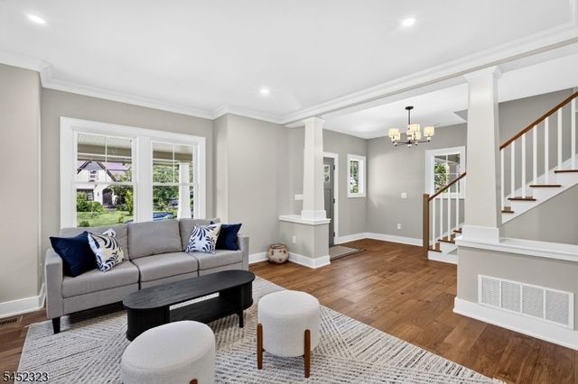 73 Farley Ave, Fanwood Boro, NJ 07023