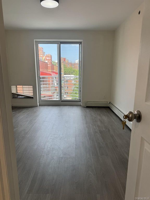 13273 4B, Flushing, NY 11355 — photo 2