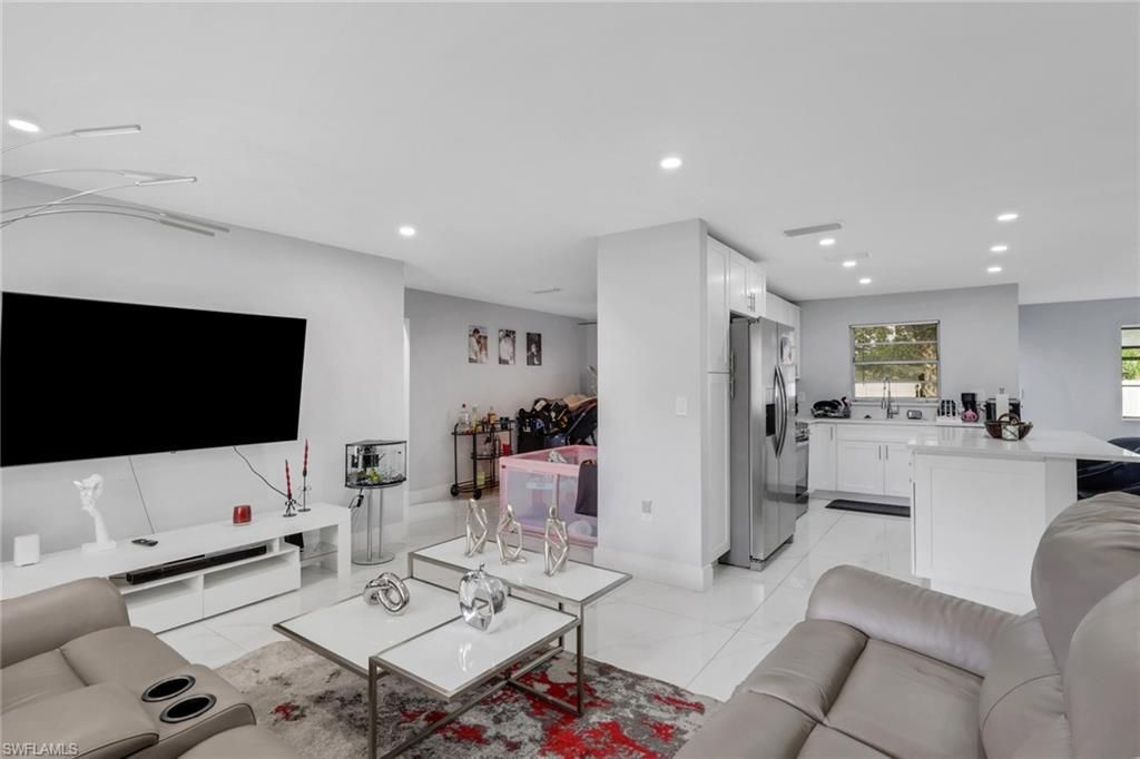 2025 49th TER SW, NAPLES, FL 34116 — photo 5