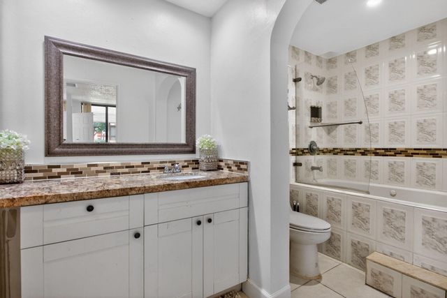 4110 Carambola Circle 2111, Pompano Beach, FL 33066