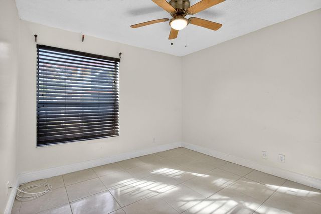 4110 Carambola Circle 2111, Pompano Beach, FL 33066