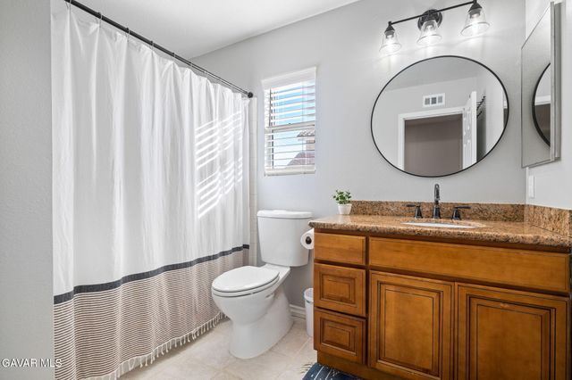 27606 Moonlight Place, Castaic, CA 91384