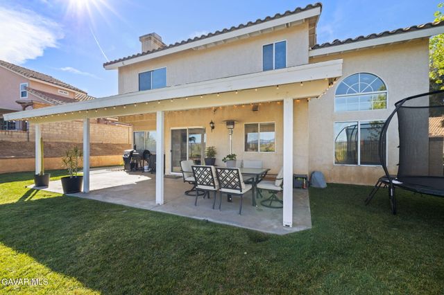 27606 Moonlight Place, Castaic, CA 91384
