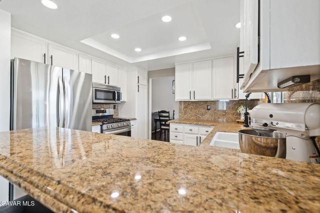 27606 Moonlight Place, Castaic, CA 91384