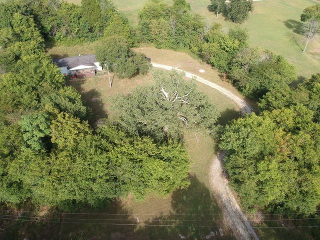 225 Opossum Hollow Rd, Watertown, TN 37184