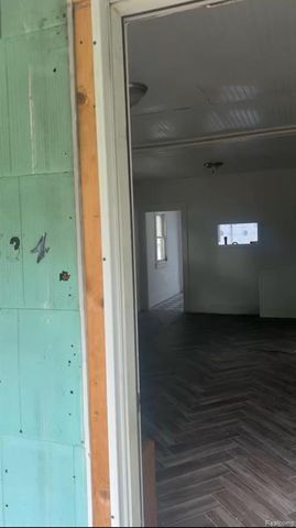 834 Remington Avenue, Flint, MI 48507