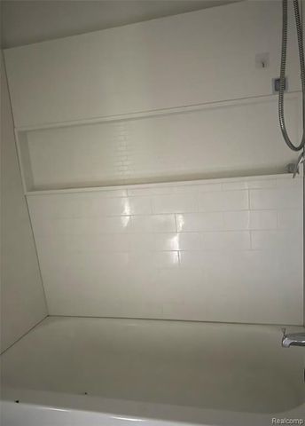 834 Remington Avenue, Flint, MI 48507