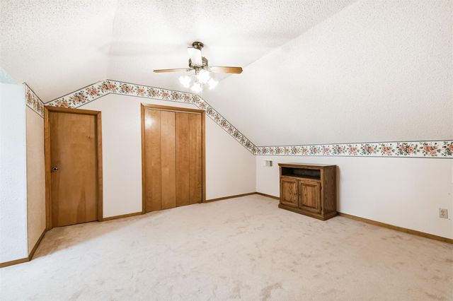 80 Pams Run Lane, Shepherd, TX 77371