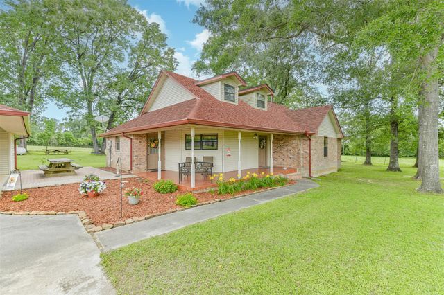 80 Pams Run Lane, Shepherd, TX 77371