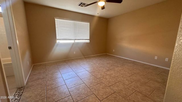8568 W CARON Drive, Peoria, AZ 85345