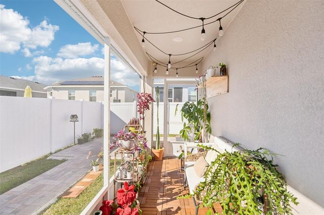 523 VALENTINA LANE, Auburndale, FL 33823