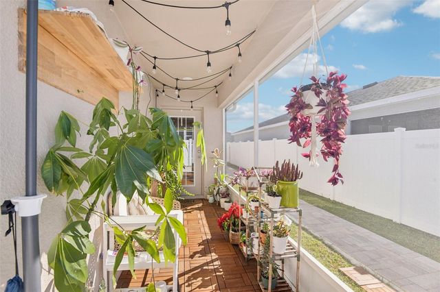 523 VALENTINA LANE, Auburndale, FL 33823