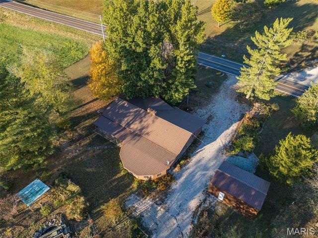 14773 State Route M, Ste Genevieve, MO 63670