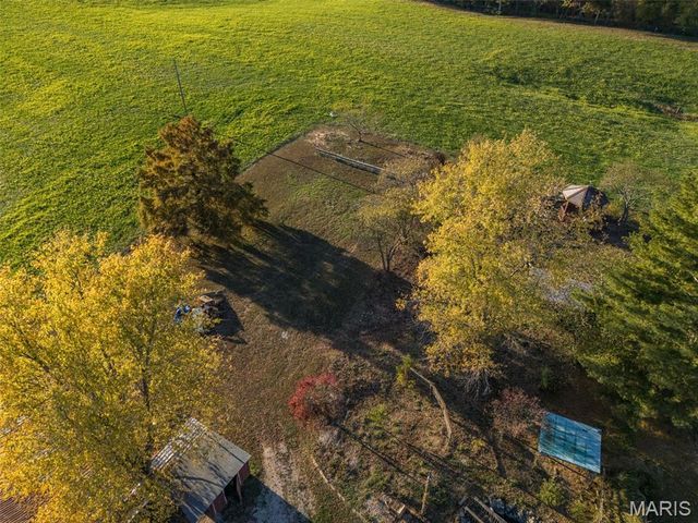 14773 State Route M, Ste Genevieve, MO 63670