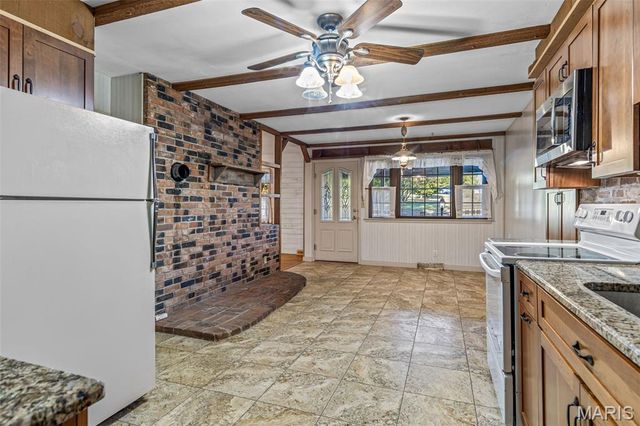 14773 State Route M, Ste Genevieve, MO 63670