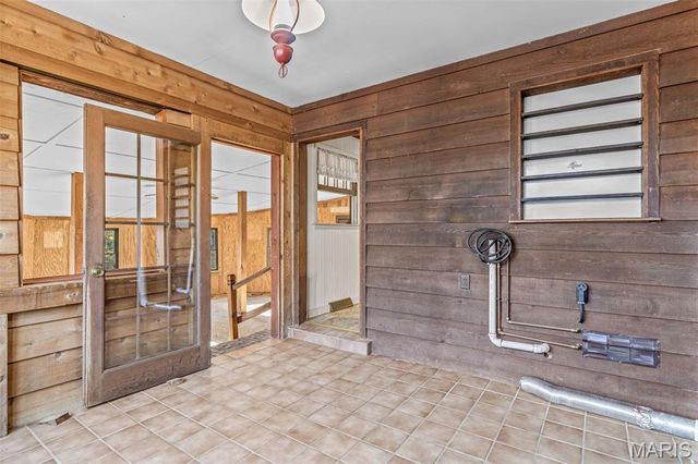 14773 State Route M, Ste Genevieve, MO 63670