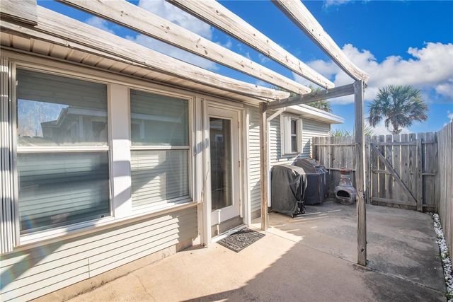 15649 PALMIRA AVE A, Corpus Christi, TX 78418