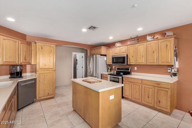 3013 S 201ST Drive, Buckeye, AZ 85326