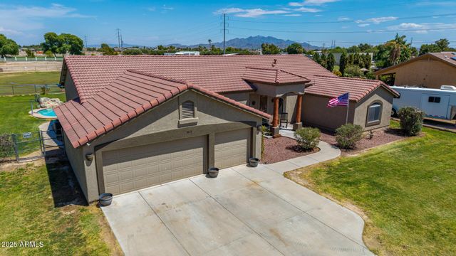 3013 S 201ST Drive, Buckeye, AZ 85326