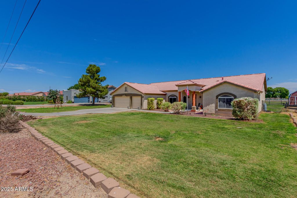 3013 S 201ST Drive, Buckeye, AZ 85326 — photo 4