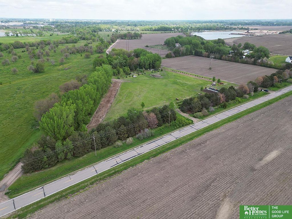 1512 E Stolley Park Road Lot 4, Grand Island, NE 68801