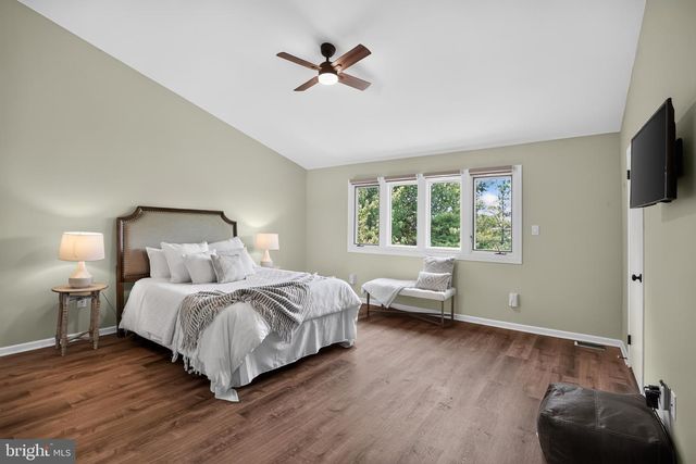 12 THOREAU CT, Cherry Hill, NJ 08003
