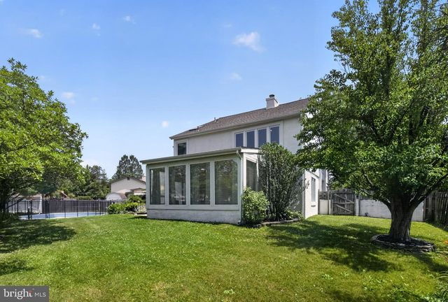12 THOREAU CT, Cherry Hill, NJ 08003