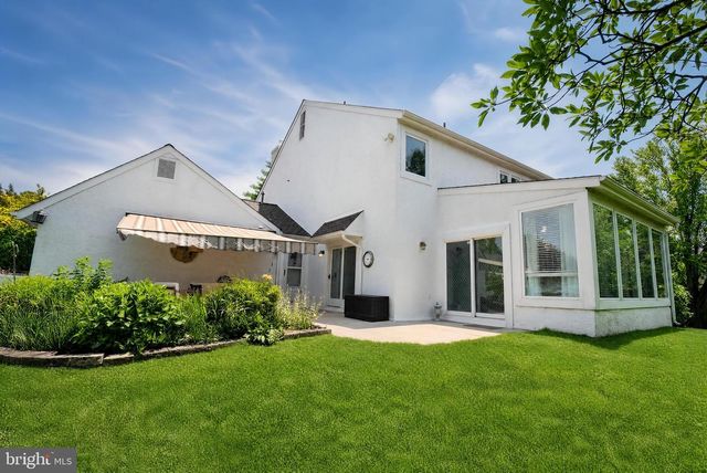 12 THOREAU CT, Cherry Hill, NJ 08003