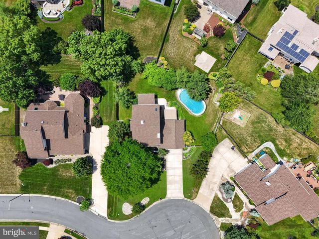 12 THOREAU CT, Cherry Hill, NJ 08003