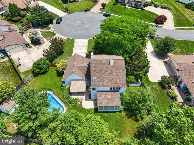 12 THOREAU CT, Cherry Hill, NJ 08003