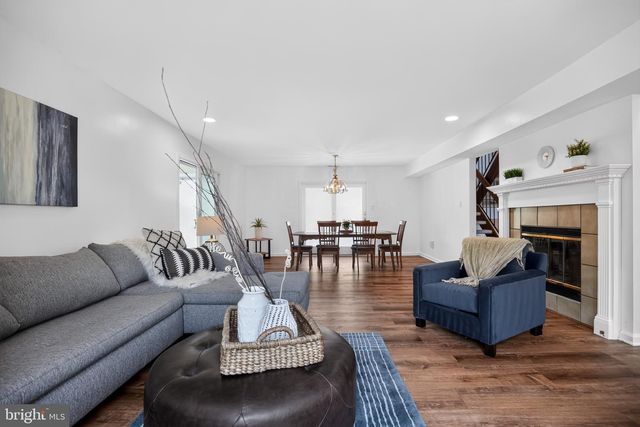 12 THOREAU CT, Cherry Hill, NJ 08003