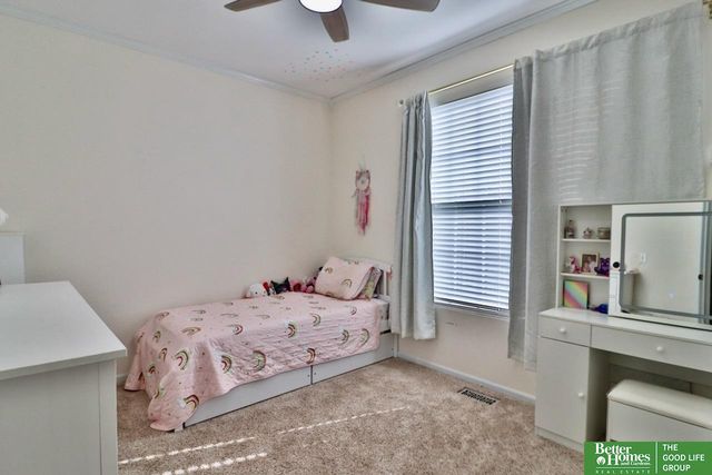 7752 N 107 Street, Omaha, NE 68122